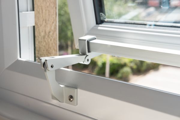 Cost of Hinged Window Repair in Yonkers